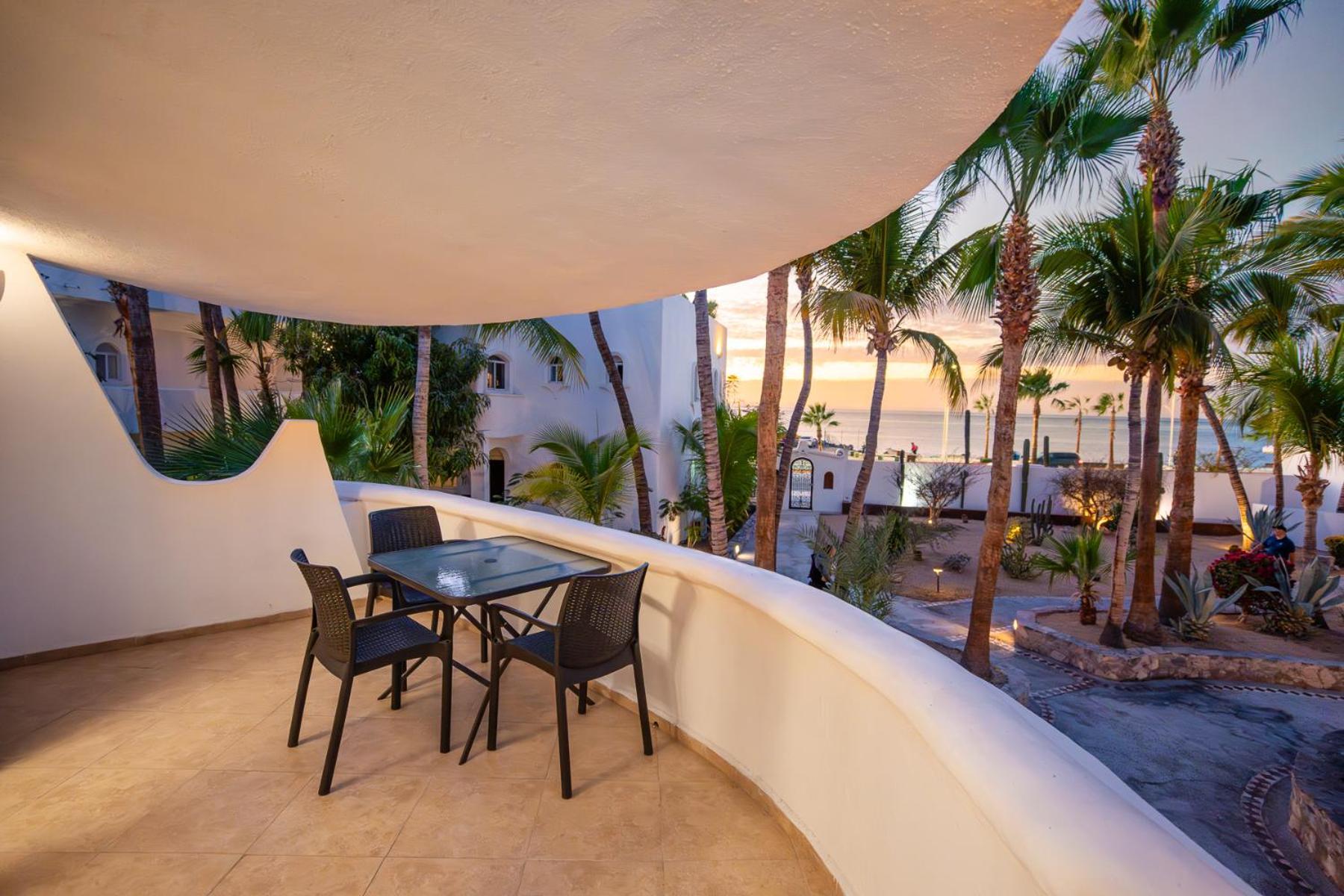Hotel&suites El Moro La Paz