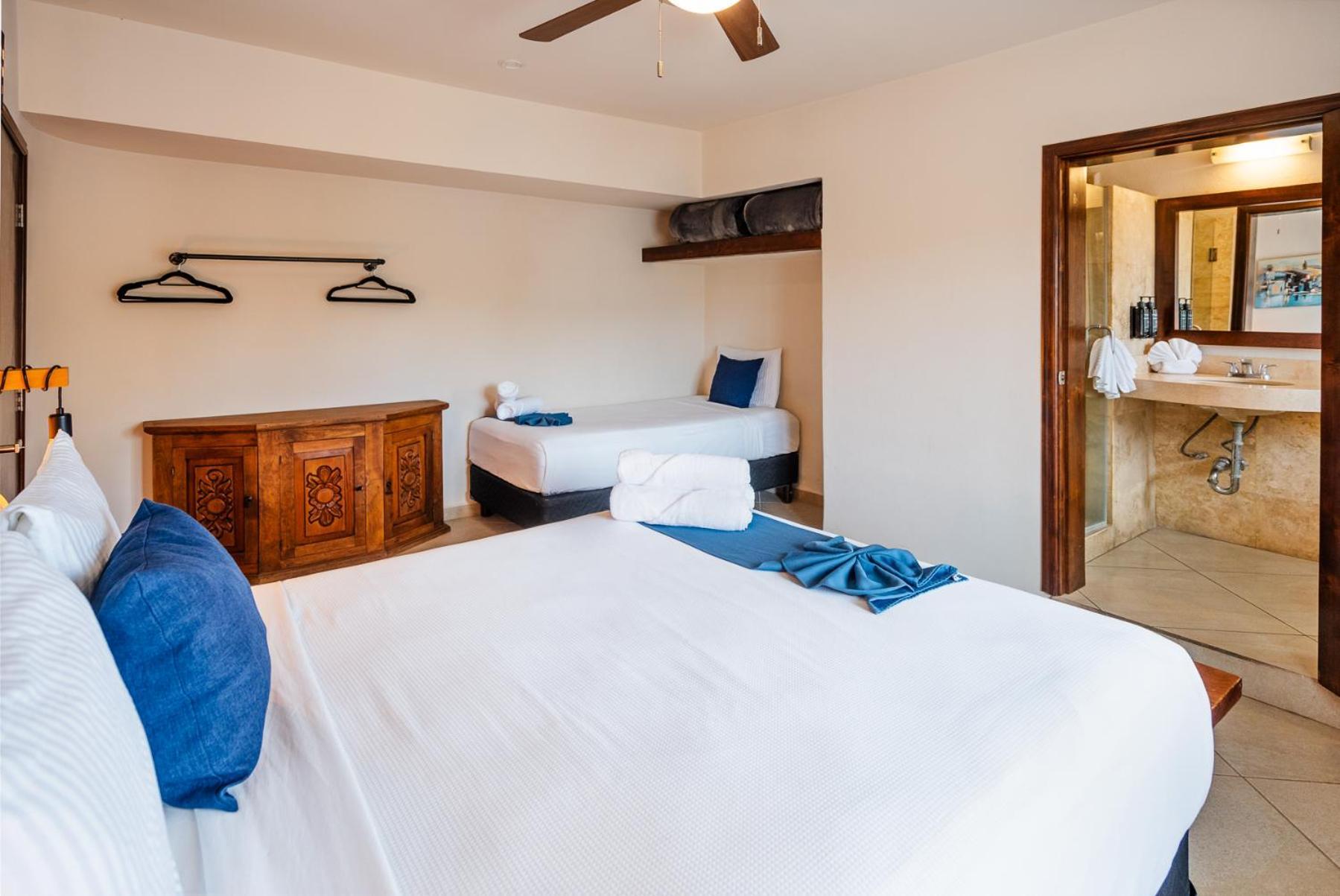 Hotel Hotel&suites El Moro La Paz
