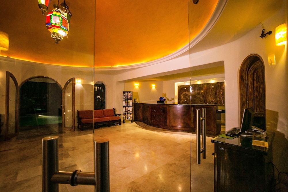 Hotel&suites El Moro Hotel La Paz