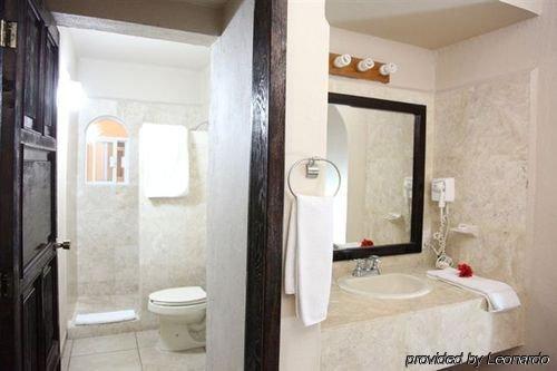 Hotel&suites El Moro La Paz