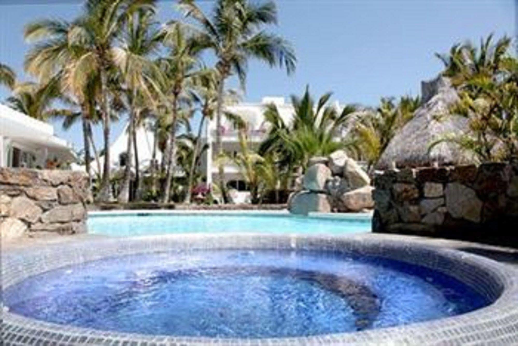 Hotel&suites El Moro 4* La Paz