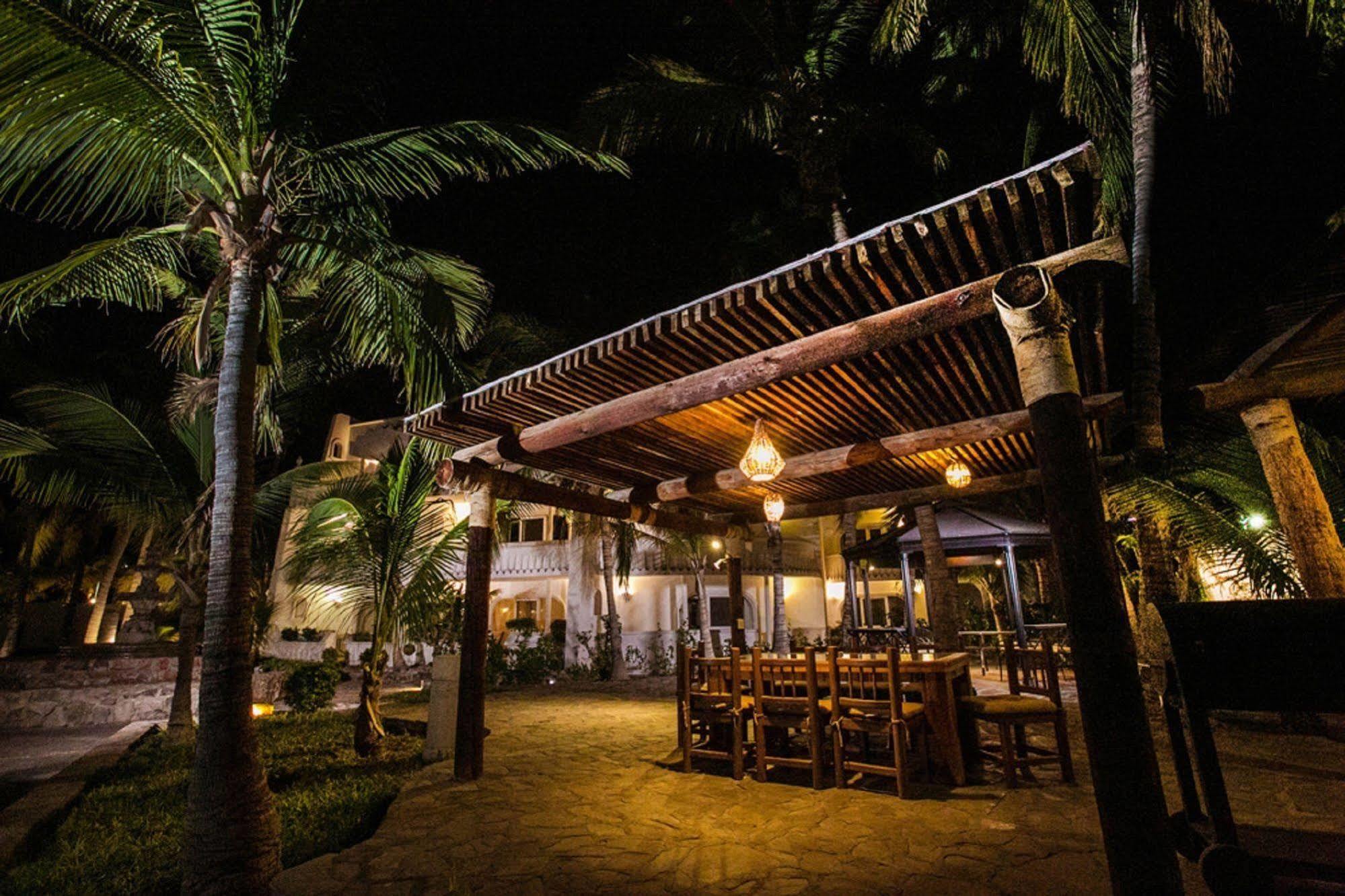 Hotel&suites El Moro La Paz